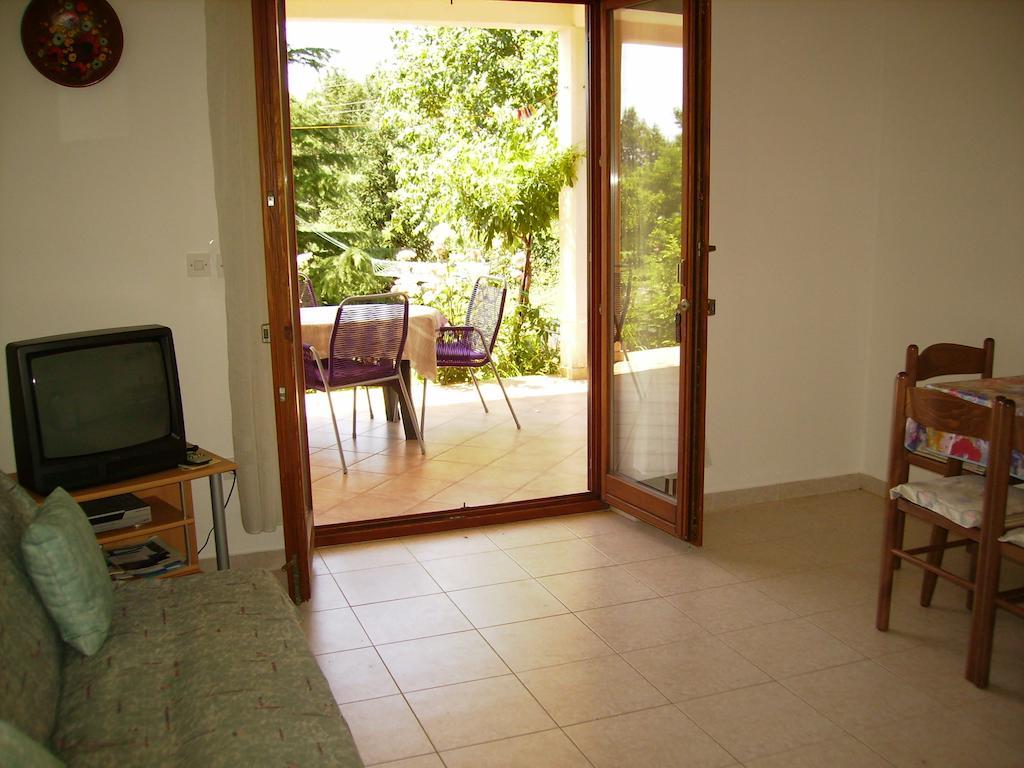 Apartment Neda Z-Velika Okucnica, Besplatni Parking I Opticki Wi-Fi Labin  Quarto foto